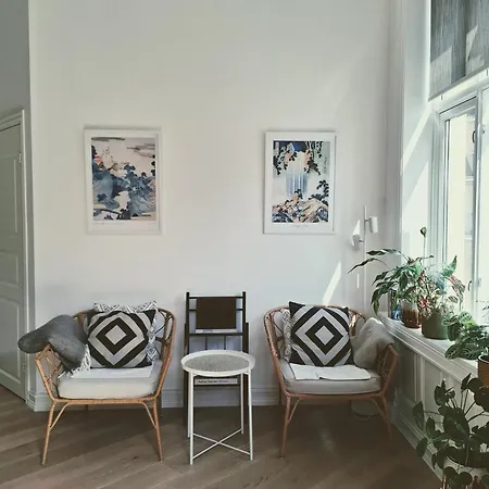 Bright And Charming From 1878 With View To The New National Museum In Oslo