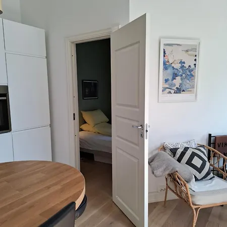 Apartment Bright And Charming From 1878 With View To The New National Museum In *